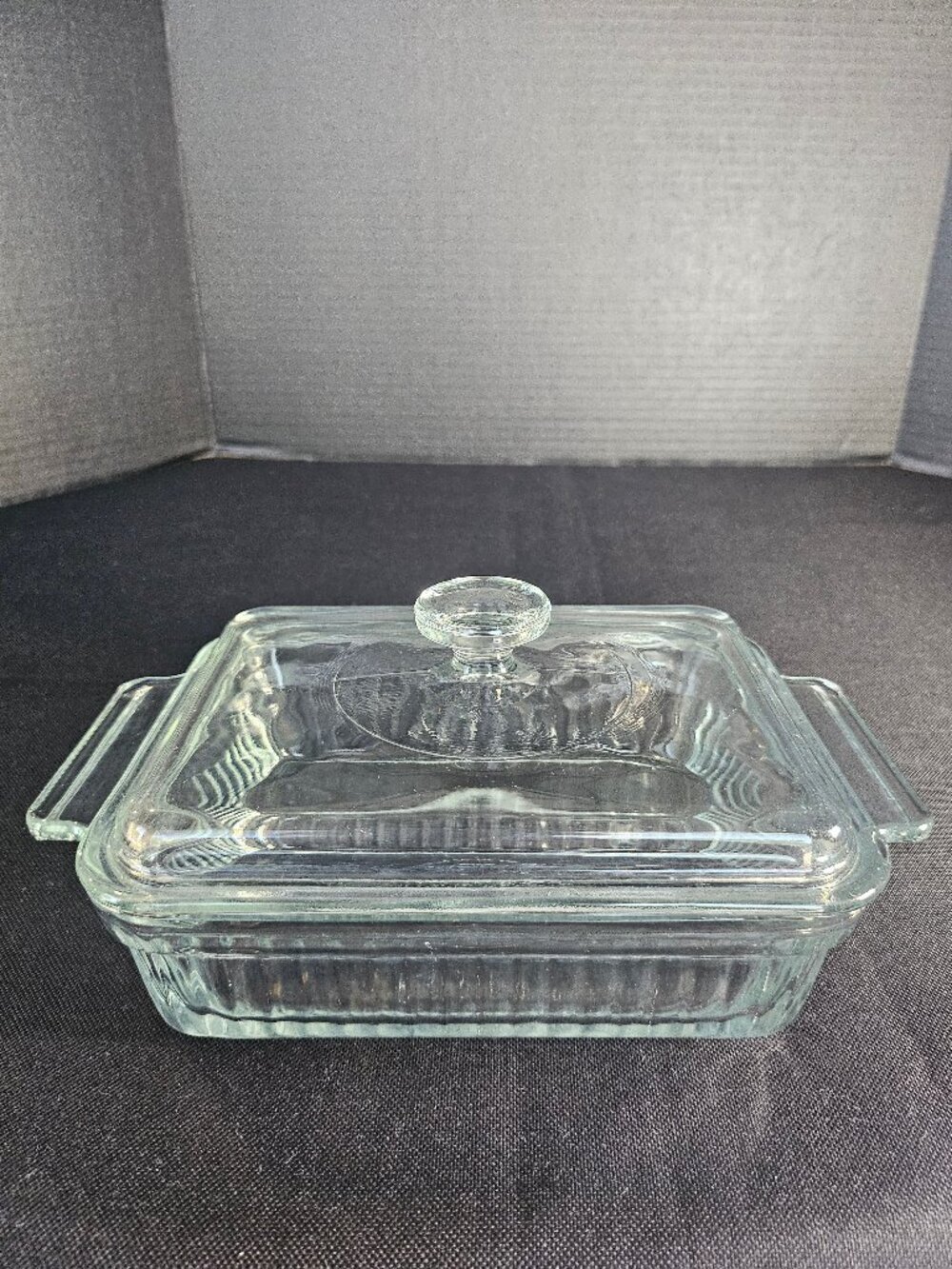 Anchor Hocking Clear Rib Glass Refrigerator Dish With Knob Lid 1932 Design